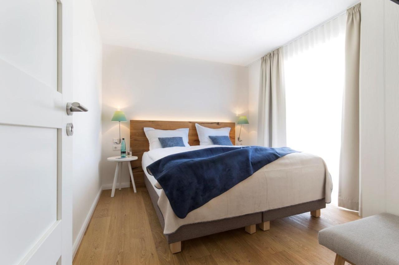 Reetdorf Geltinger Birk Atelierhaus Mooreiche Nieby  Экстерьер фото